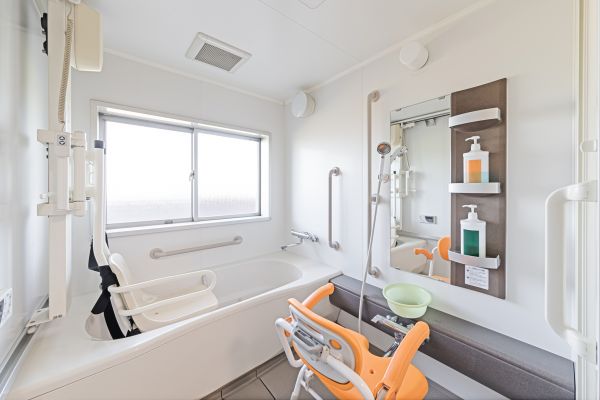 Elderly Bathtub Installation in Newport